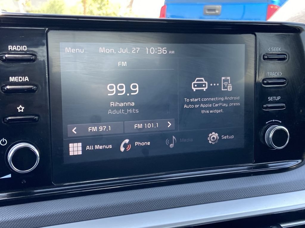 Used 2022 Kia K5 LXS FWD image 9