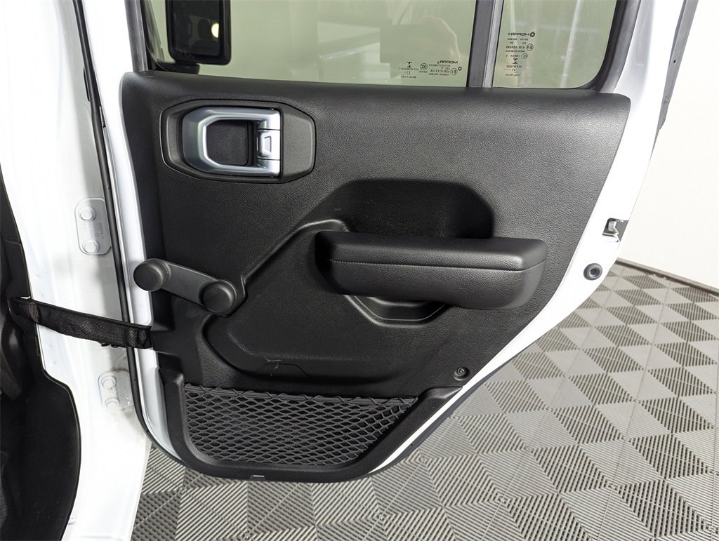 Used 2021 Jeep Gladiator Sport w/ Trailer Tow Package image 30