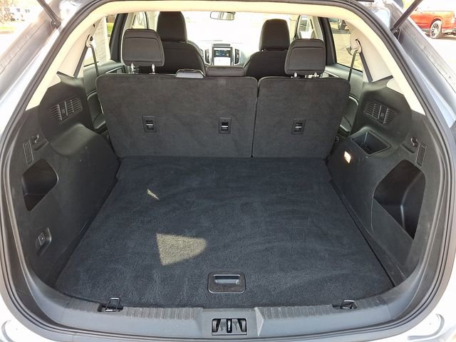 Used 2022 Ford Edge SE image 23