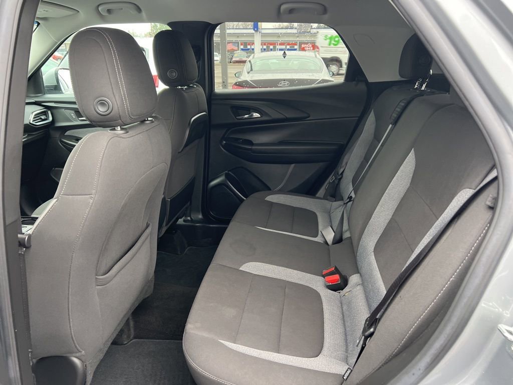 Used 2023 Chevrolet TrailBlazer LT AWD/4WD image 21