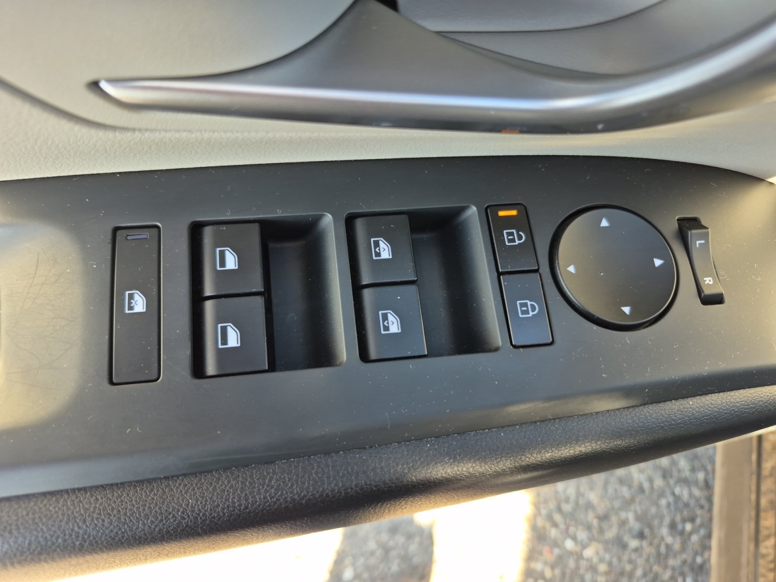 Used 2025 Hyundai Tucson SEL AWD/4WD image 15