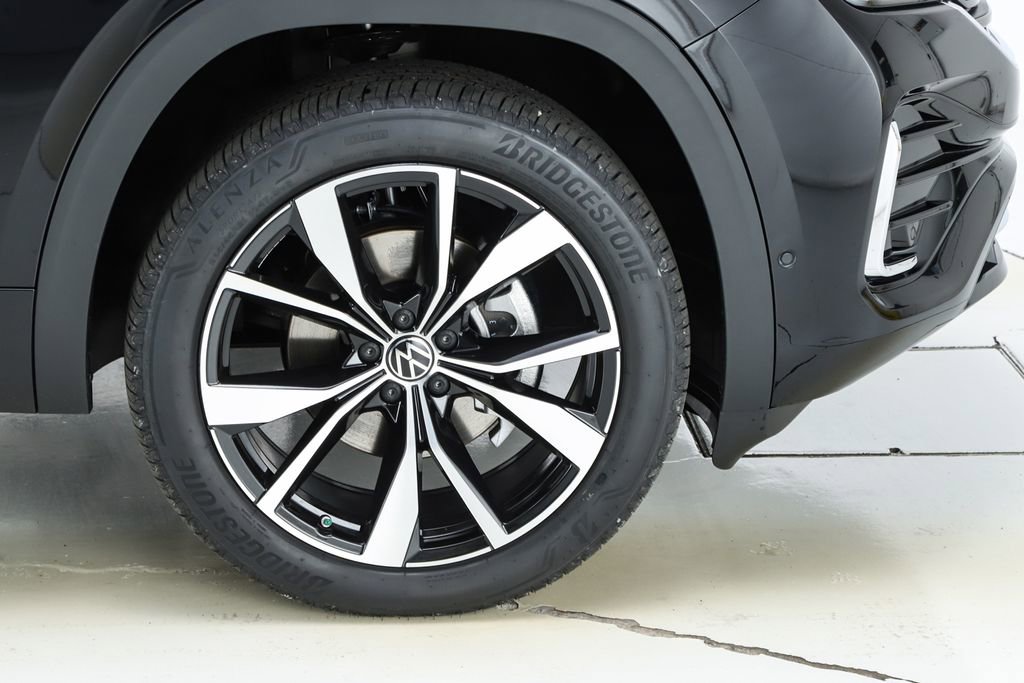 New 2026 Volkswagen Atlas SEL Premium R-Line image 14