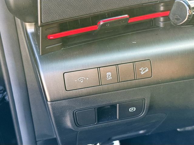 Used 2024 Hyundai Kona N Line image 10