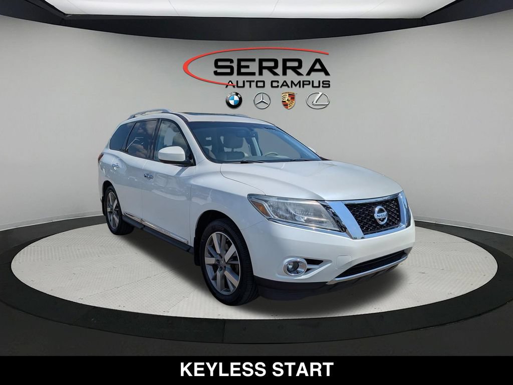 Used 2015 Nissan Pathfinder Platinum w/ Family Entertainment Package AWD/4WD image 13