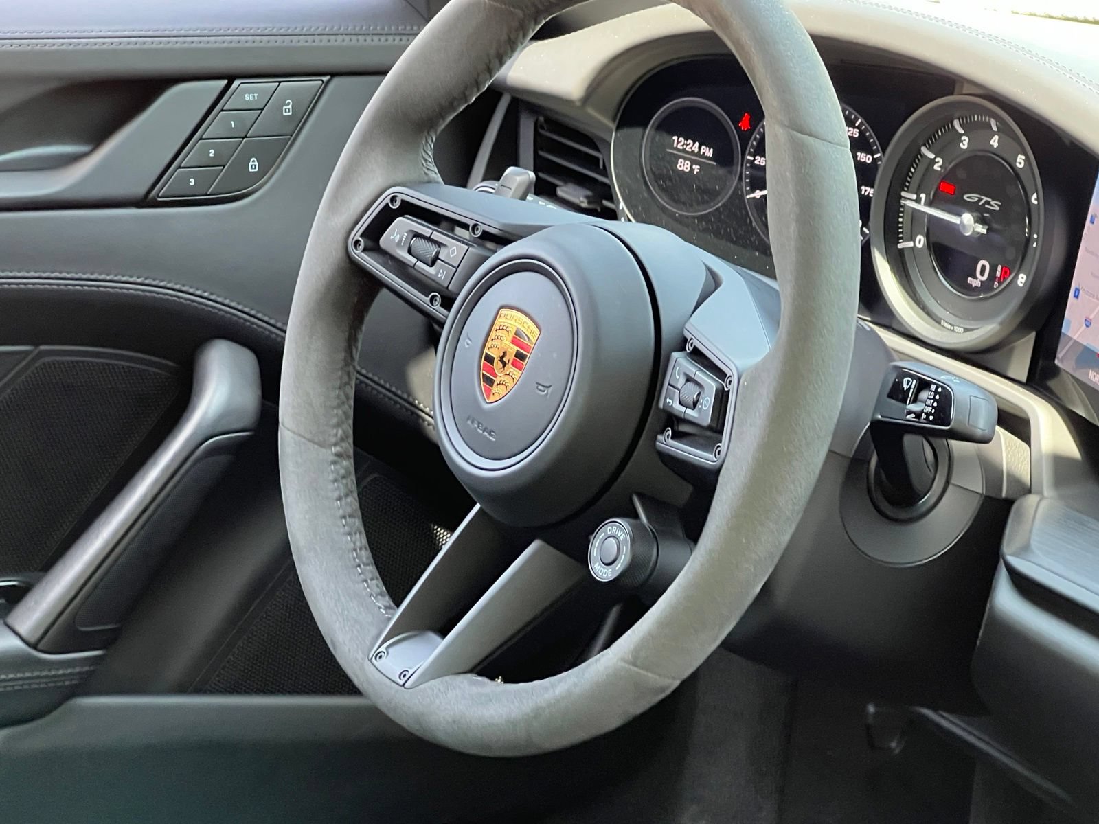 Certified 2023 Porsche 911 Targa 4 GTS AWD/4WD image 22