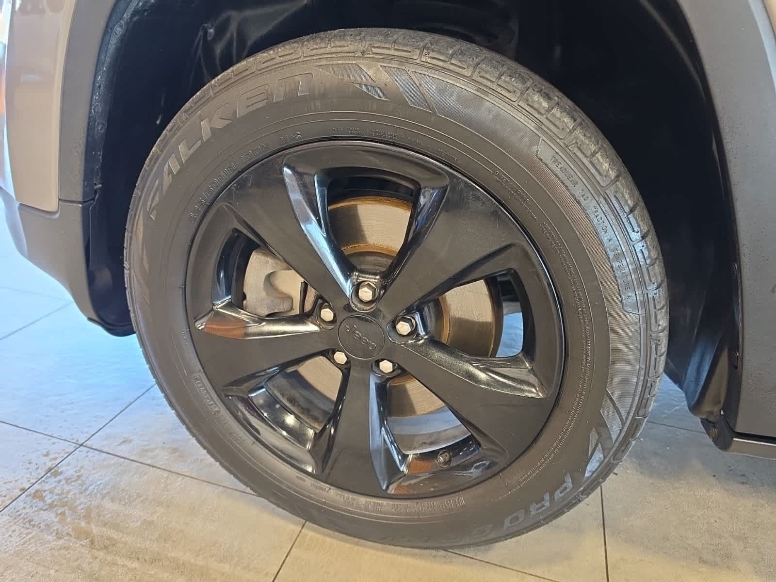 Used 2016 Jeep Cherokee High Altitude AWD/4WD image 13