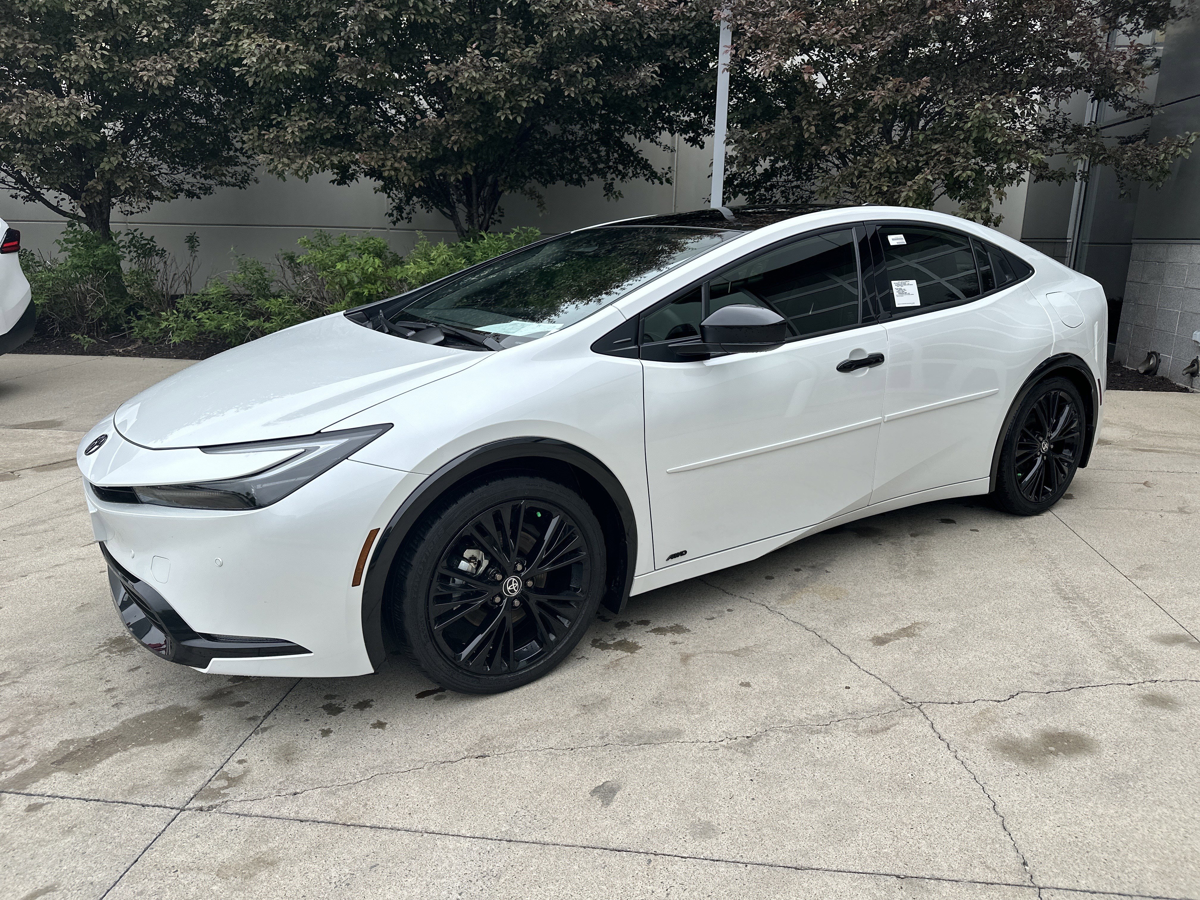 Used 2026 Toyota Prius AWD image 3