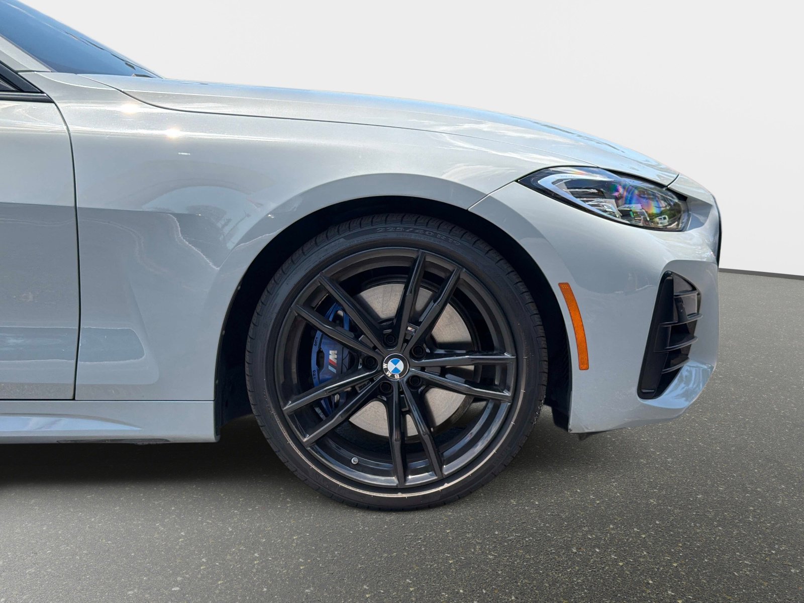 Used 2024 BMW M440i Coupe w/ Premium Package RWD image 21