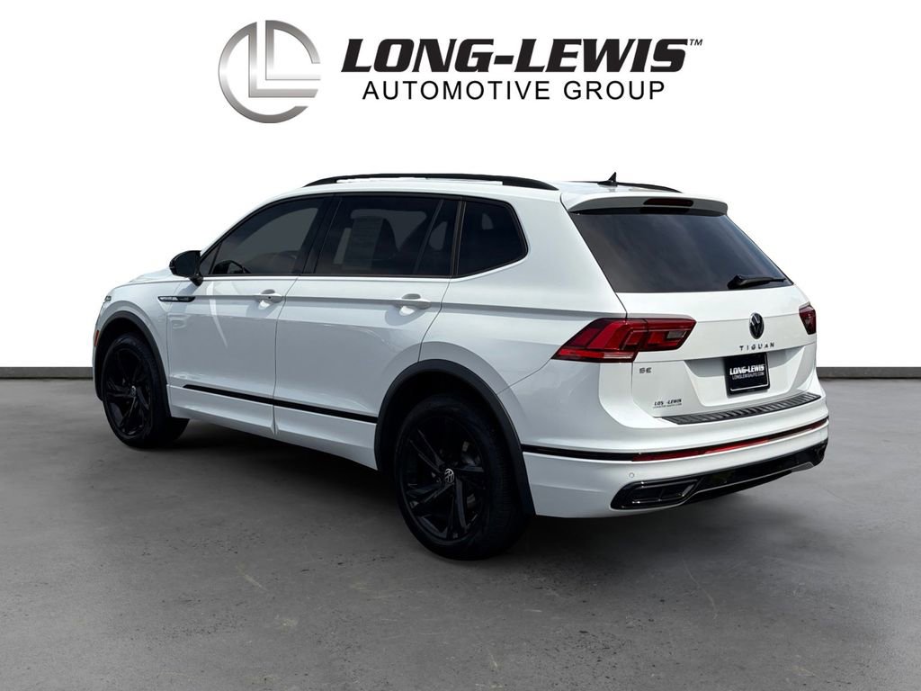 Certified 2024 Volkswagen Tiguan SE R-Line w/ MDO Package, Three-Row FWD image 4