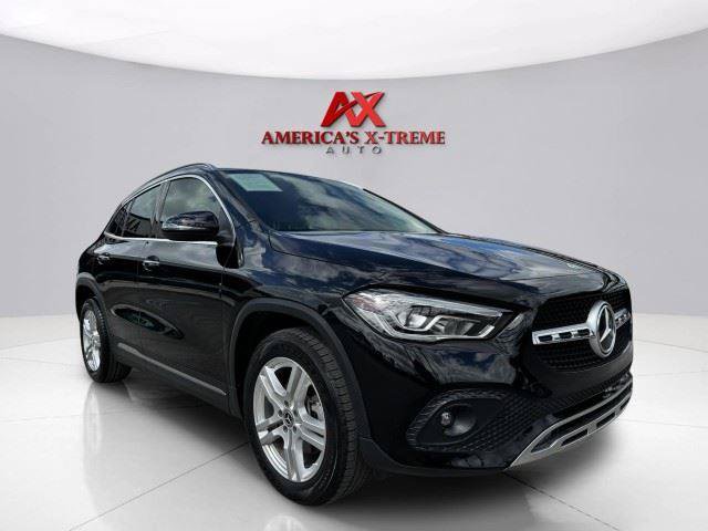 Used 2021 Mercedes-Benz GLA 250 4MATIC w/ Premium Package image 8