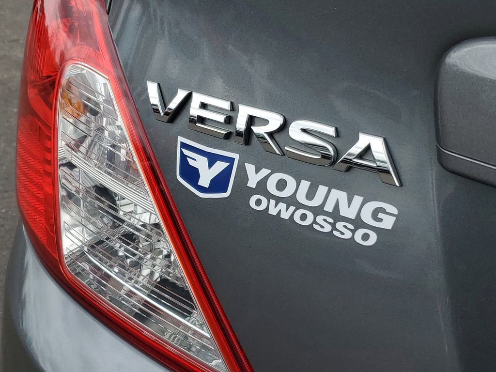 Used 2019 Nissan Versa S FWD image 25