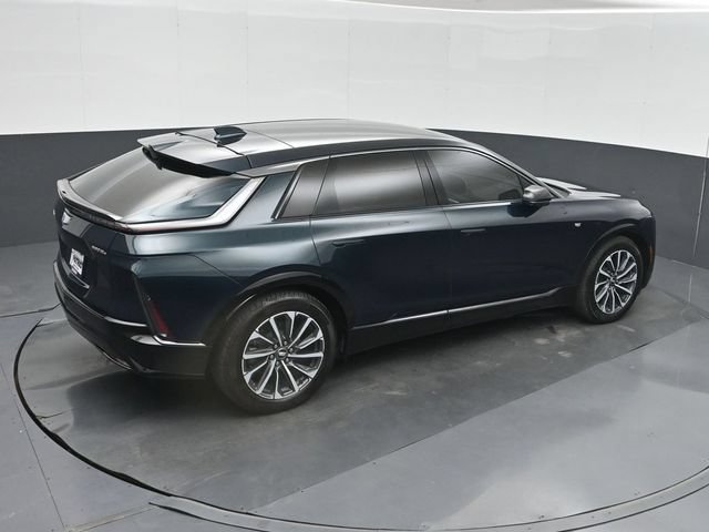 Used 2024 Cadillac Lyriq Sport w/ LPO, Floor Liner Package AWD/4WD image 39