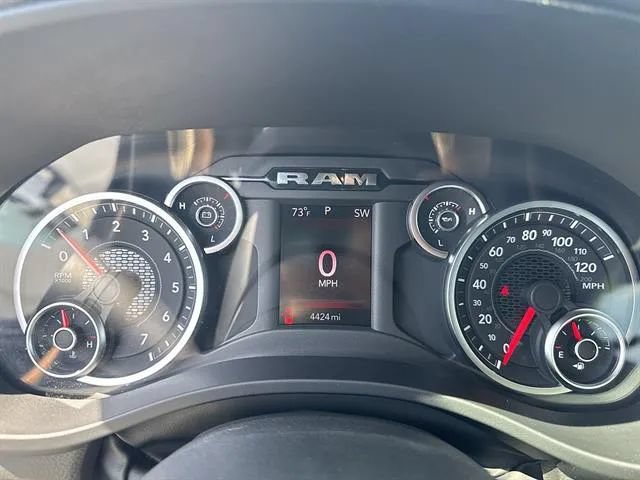 Used 2026 RAM 1500 Big Horn w/ Night Edition AWD/4WD image 9