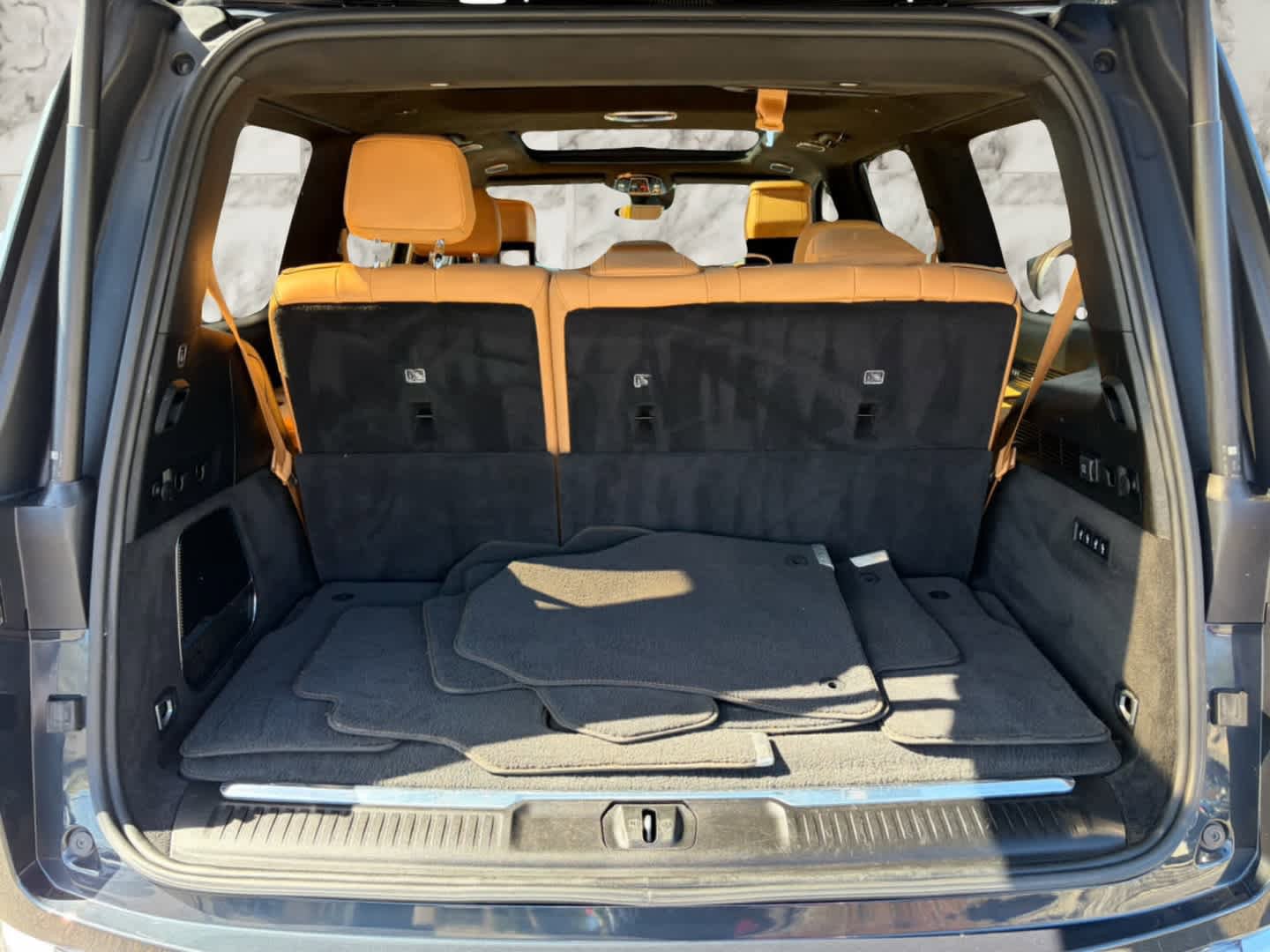 Used 2022 Jeep Grand Wagoneer Series III w/ Rear Seat Video Group 1 AWD/4WD image 33