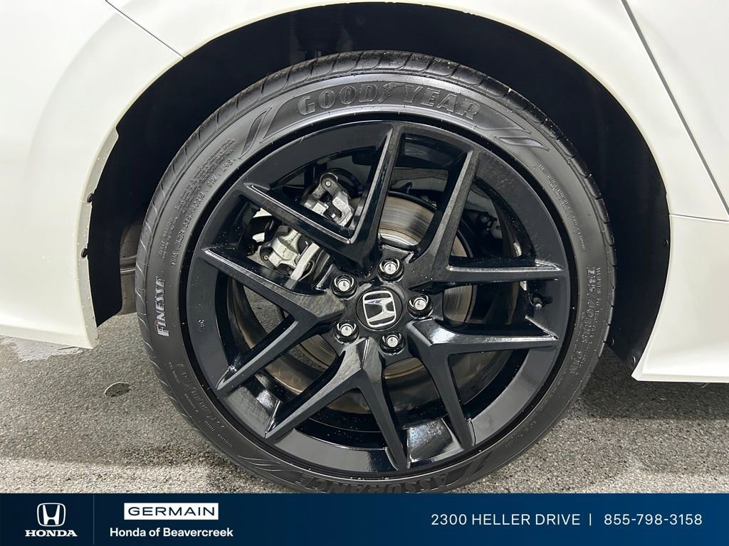Used 2025 Honda Civic Sport image 10