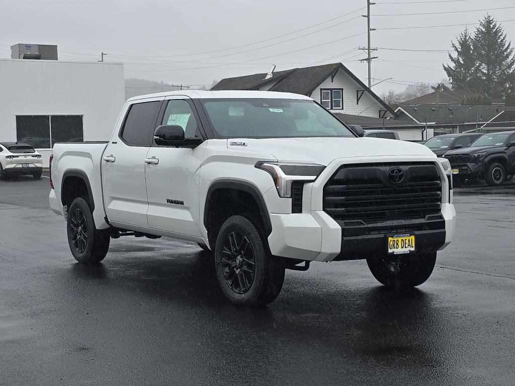New 2025 Toyota Tundra Limited image 2