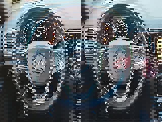 Used 2019 Jeep Grand Cherokee Altitude image 23