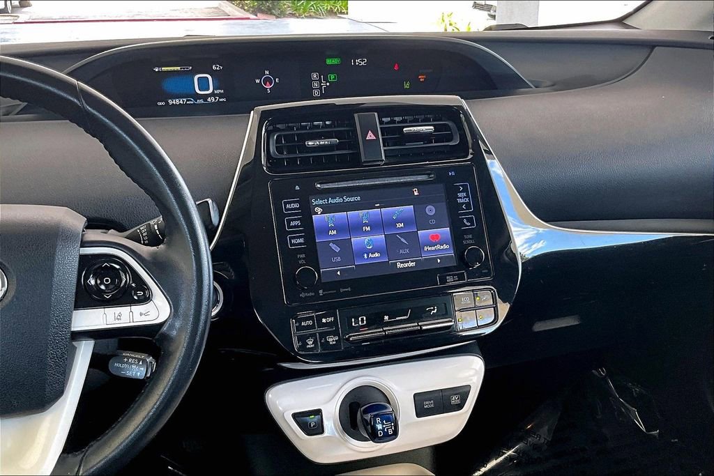 Used 2016 Toyota Prius Three Touring image 9