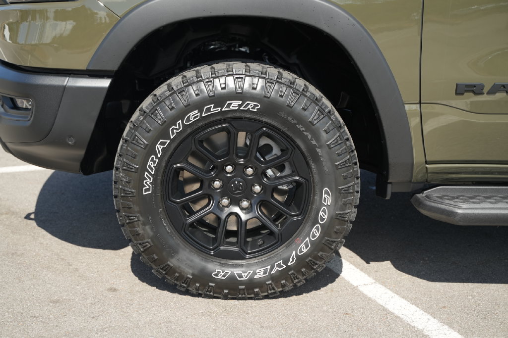 New 2027 RAM 1500 Rebel w/ Rebel Level 2 Equipment Group AWD/4WD image 9