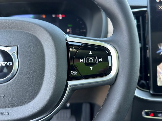 New 2026 Volvo XC90 T8 Plus image 27