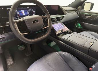 Certified 2026 INFINITI QX80 4WD w/ Sport Exterior Package image 12