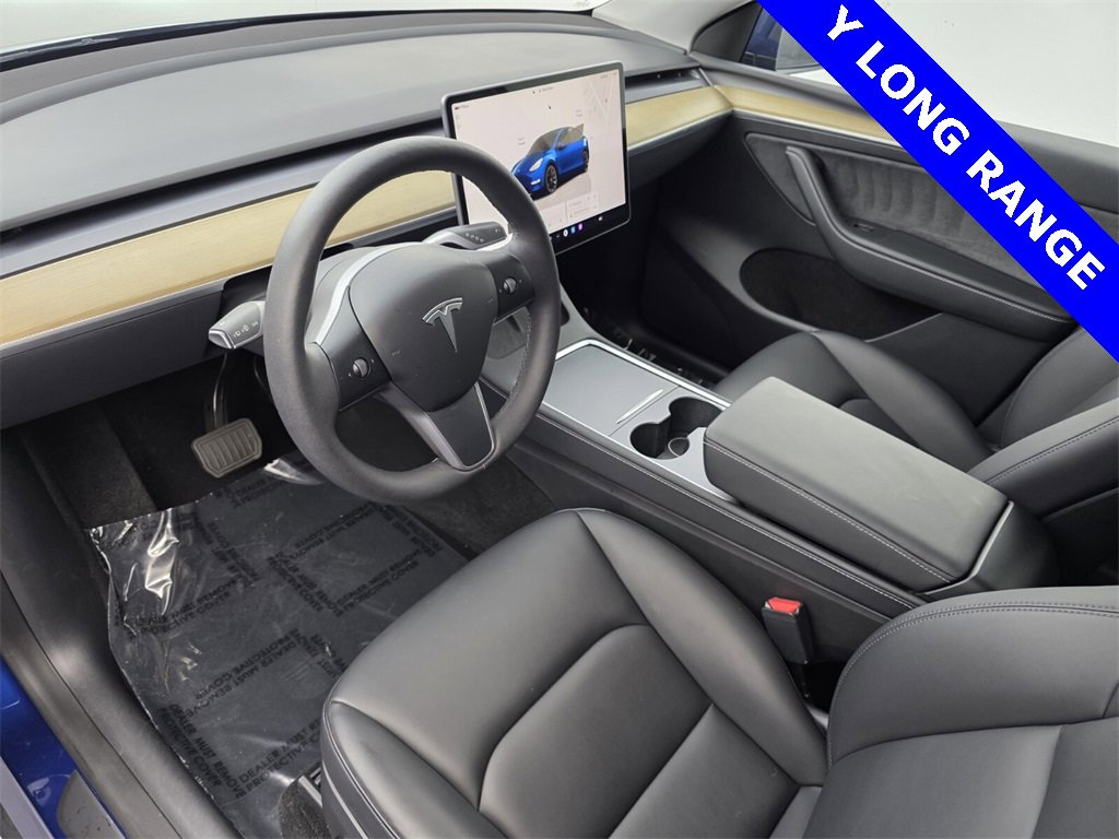 Used 2023 Tesla Model Y Long Range image 10