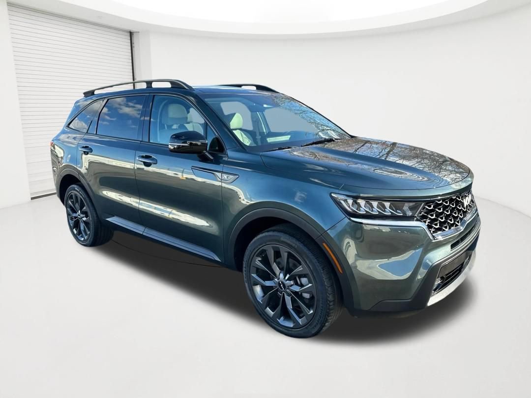 Used 2023 Kia Sorento X-Line EX image 3