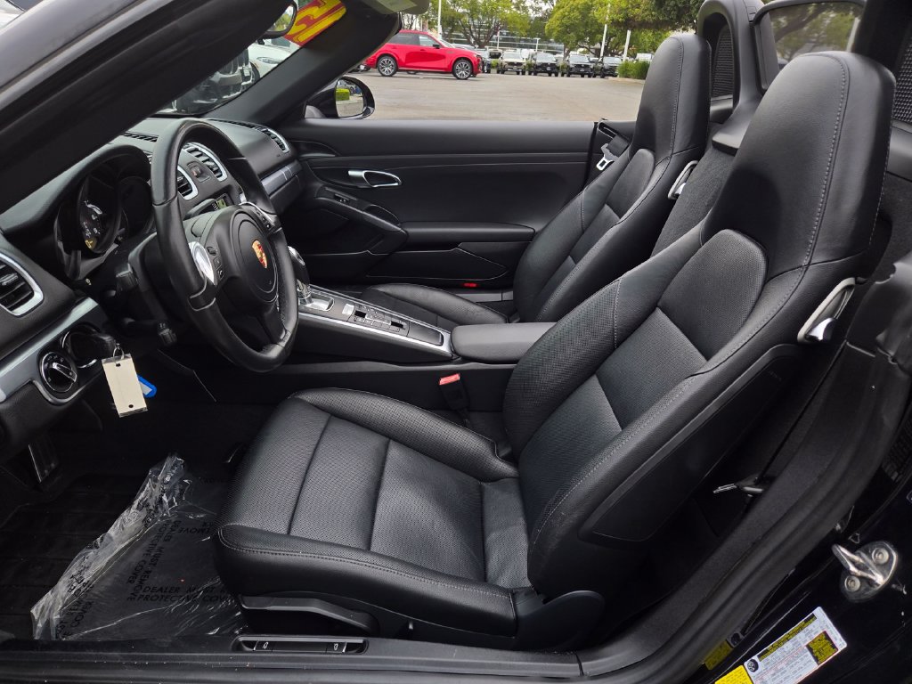 Used 2015 Porsche Boxster RWD image 15
