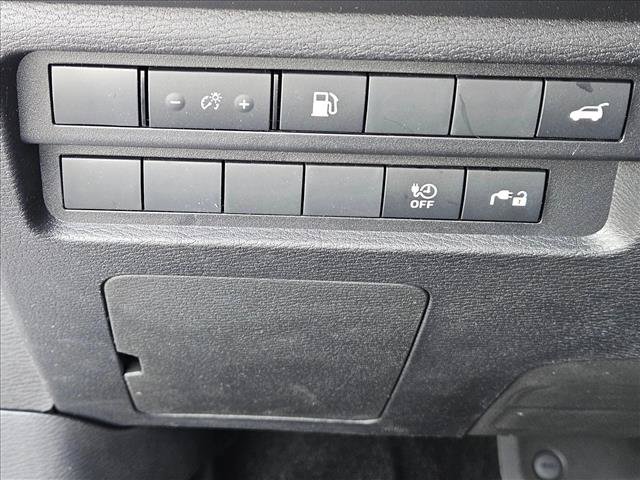 Used 2026 Nissan Rogue SL w/ Family Package AWD/4WD image 17