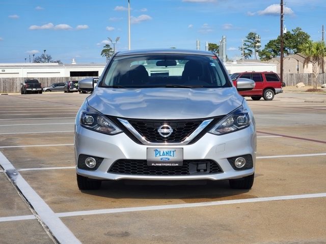 Used 2019 Nissan Sentra SR image 2
