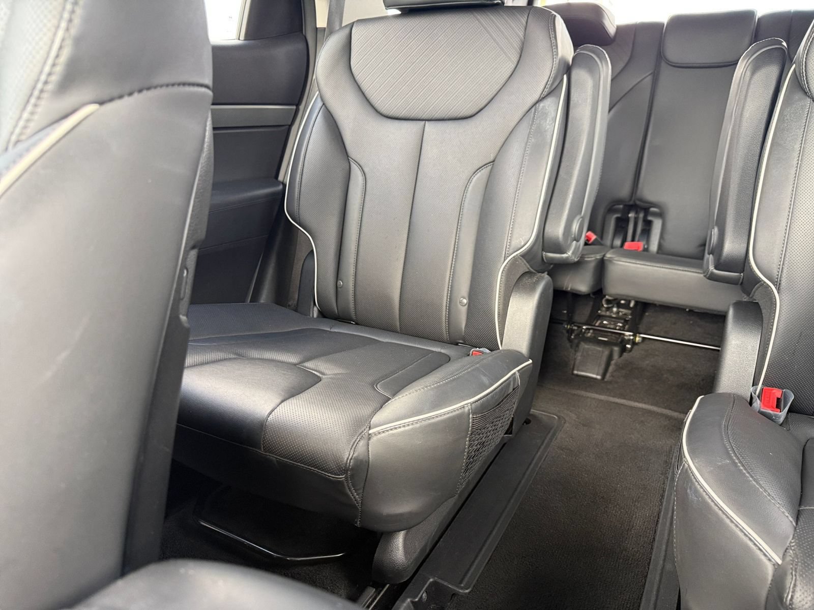 Used 2025 Hyundai Palisade SEL AWD/4WD image 42