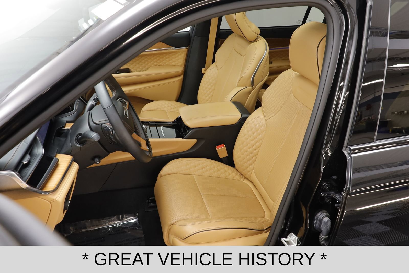 Used 2023 Jeep Grand Cherokee L Summit image 7