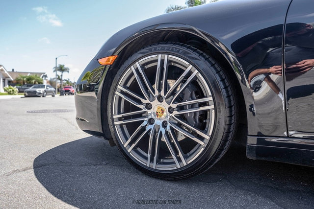 Used 2015 Porsche 911 Carrera RWD image 61