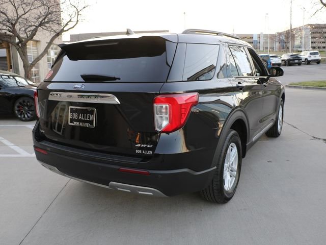 Used 2024 Ford Explorer XLT w/ Equipment Group 202A image 5