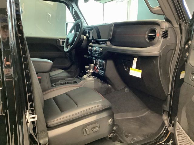 New 2026 Jeep Wrangler Unlimited Rubicon image 34