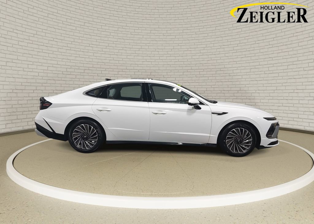 New 2026 Hyundai Sonata Limited image 4