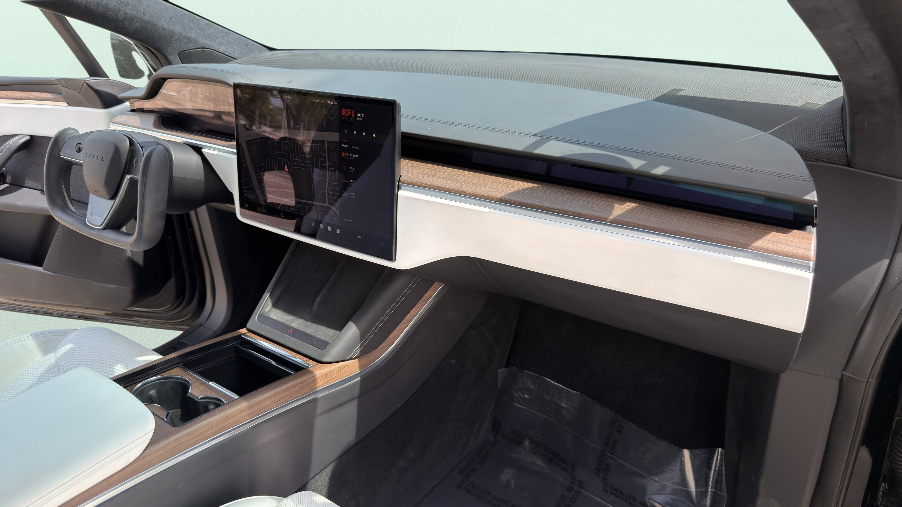 Used 2023 Tesla Model X Plaid image 54