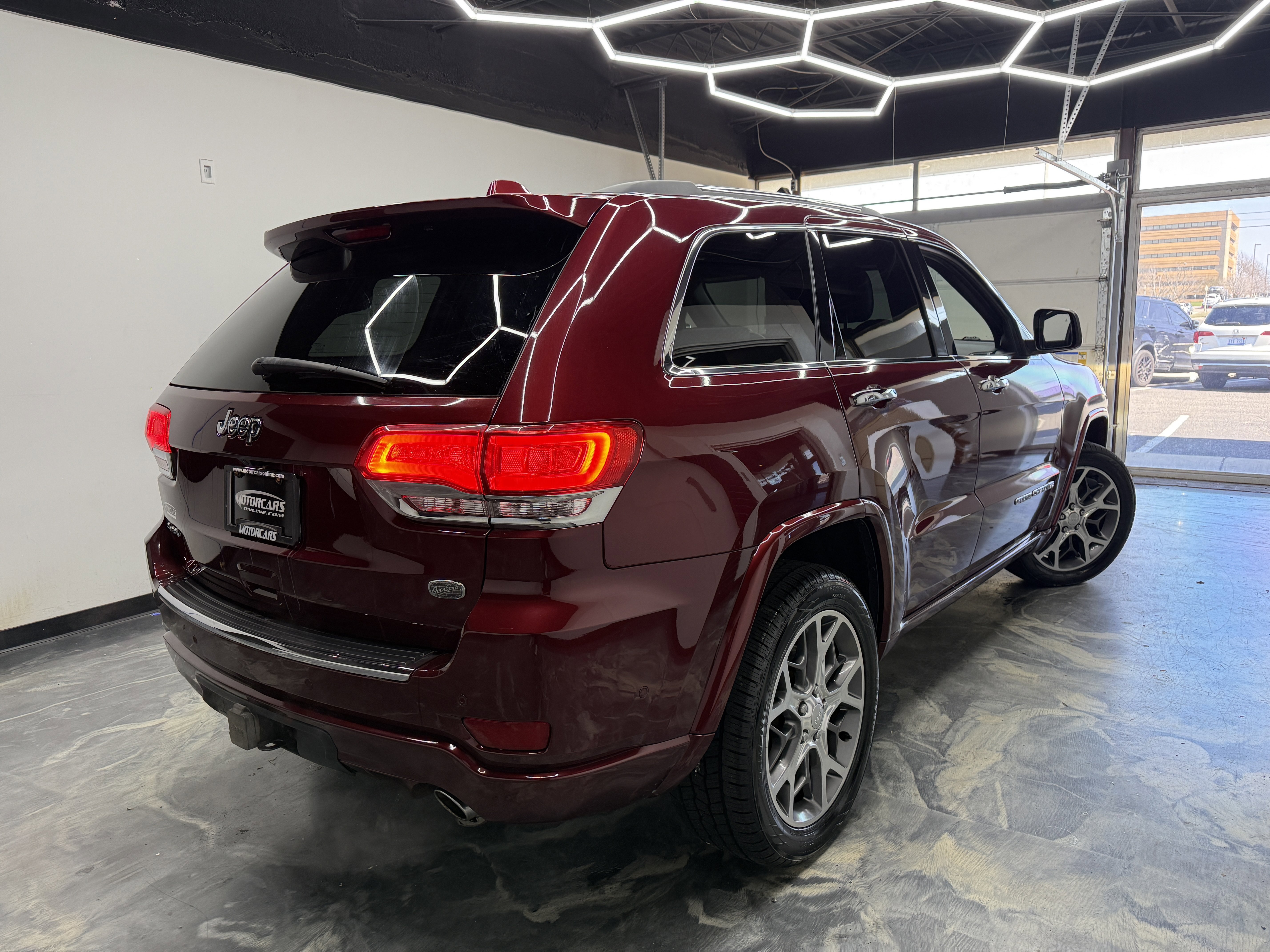 Used 2021 Jeep Grand Cherokee Overland w/ Protech Group AWD/4WD image 5