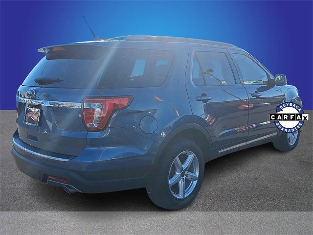 Used 2018 Ford Explorer XLT w/ Equipment Group 201A image 4