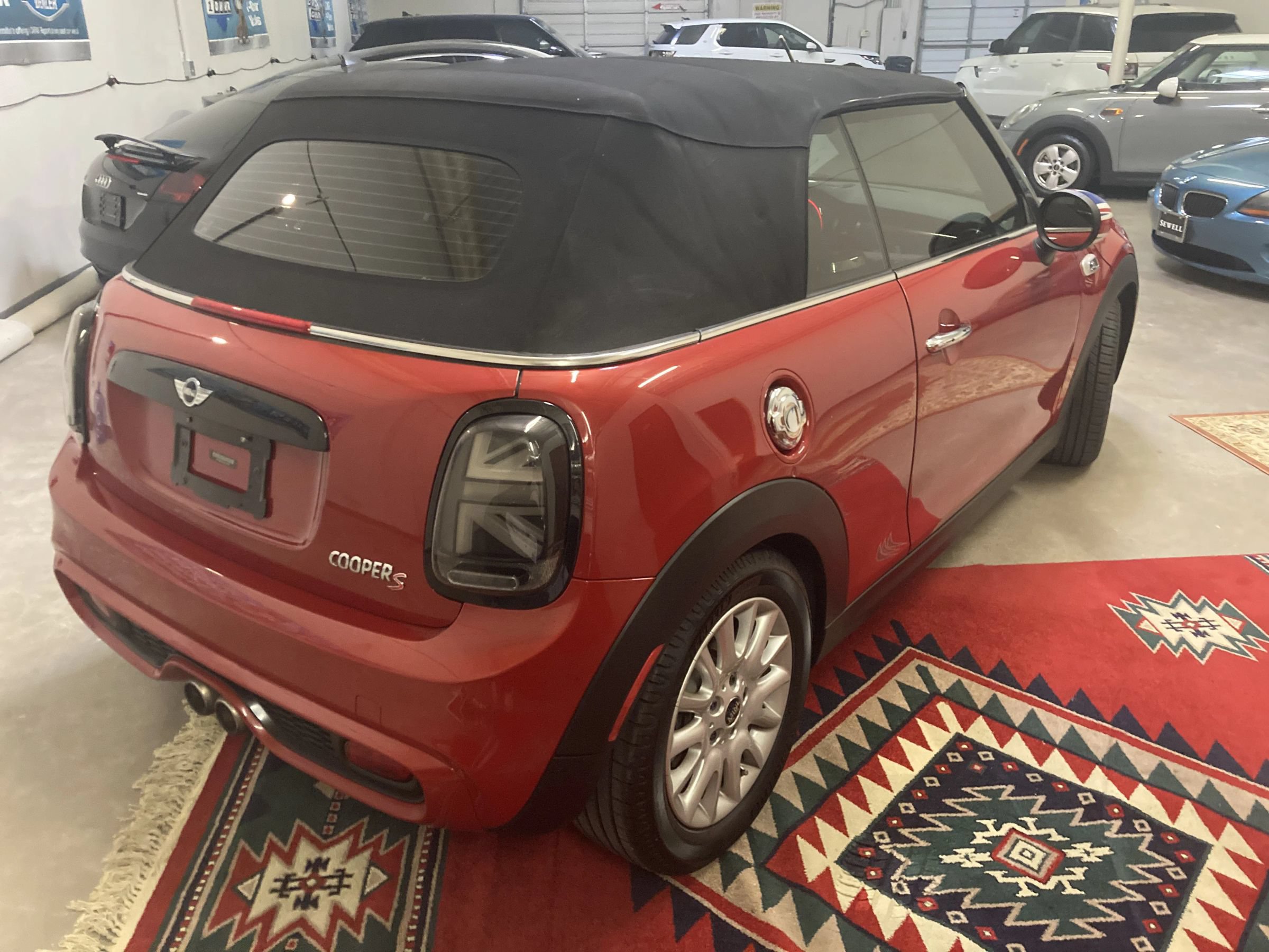 Used 2016 MINI Cooper S FWD image 2