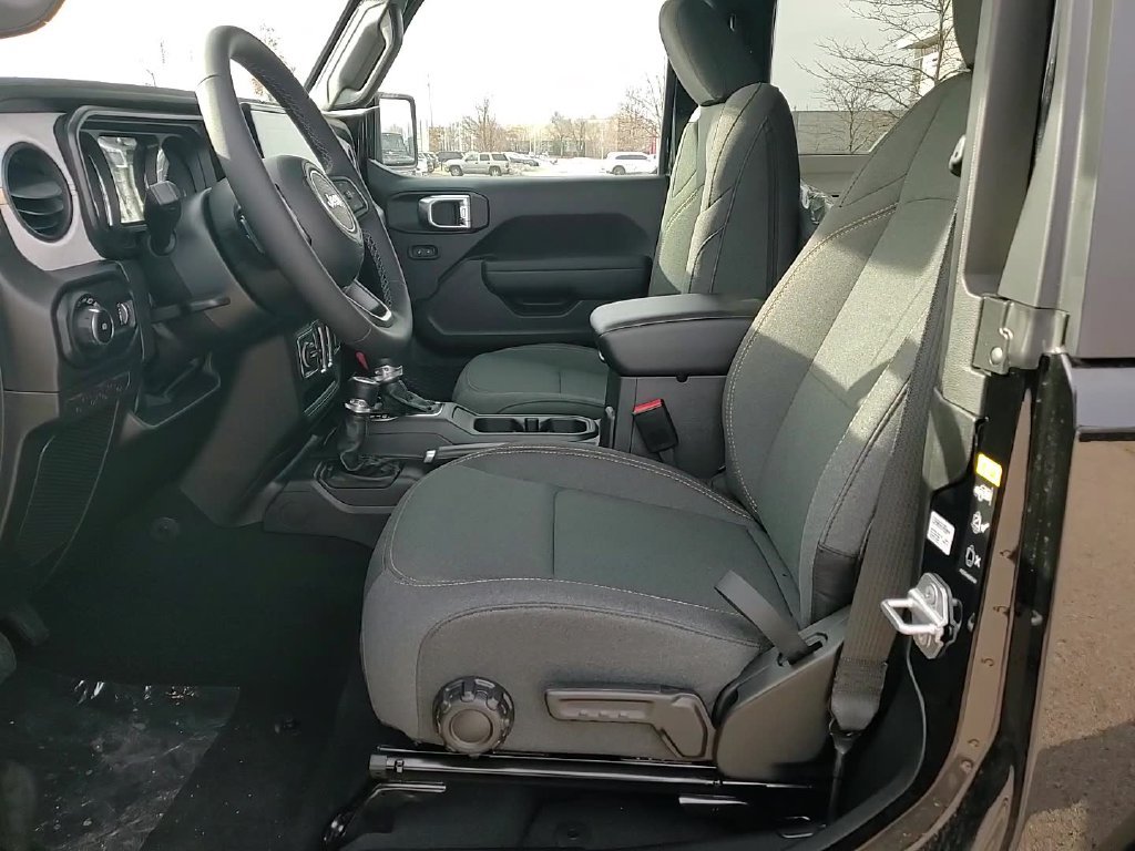 New 2026 Jeep Wrangler Sport AWD/4WD image 9