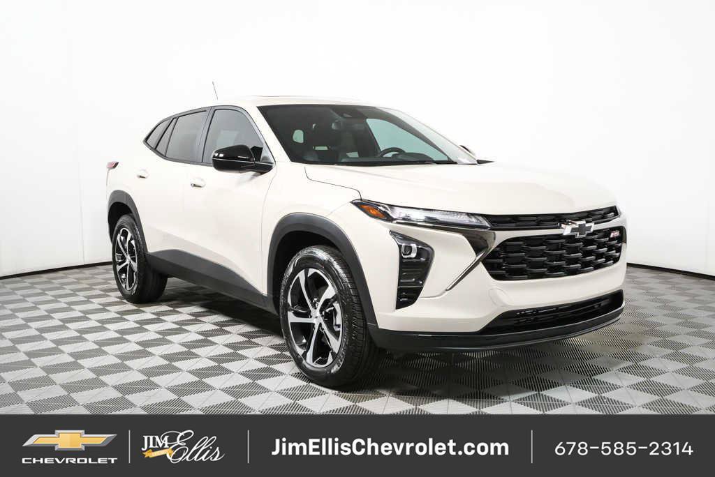 New 2026 Chevrolet Trax RS w/ Sunroof Package FWD image 1