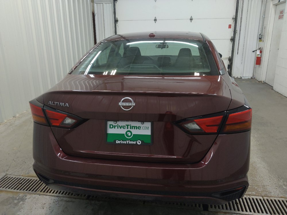 Used 2025 Nissan Altima 2.5 SV FWD image 7