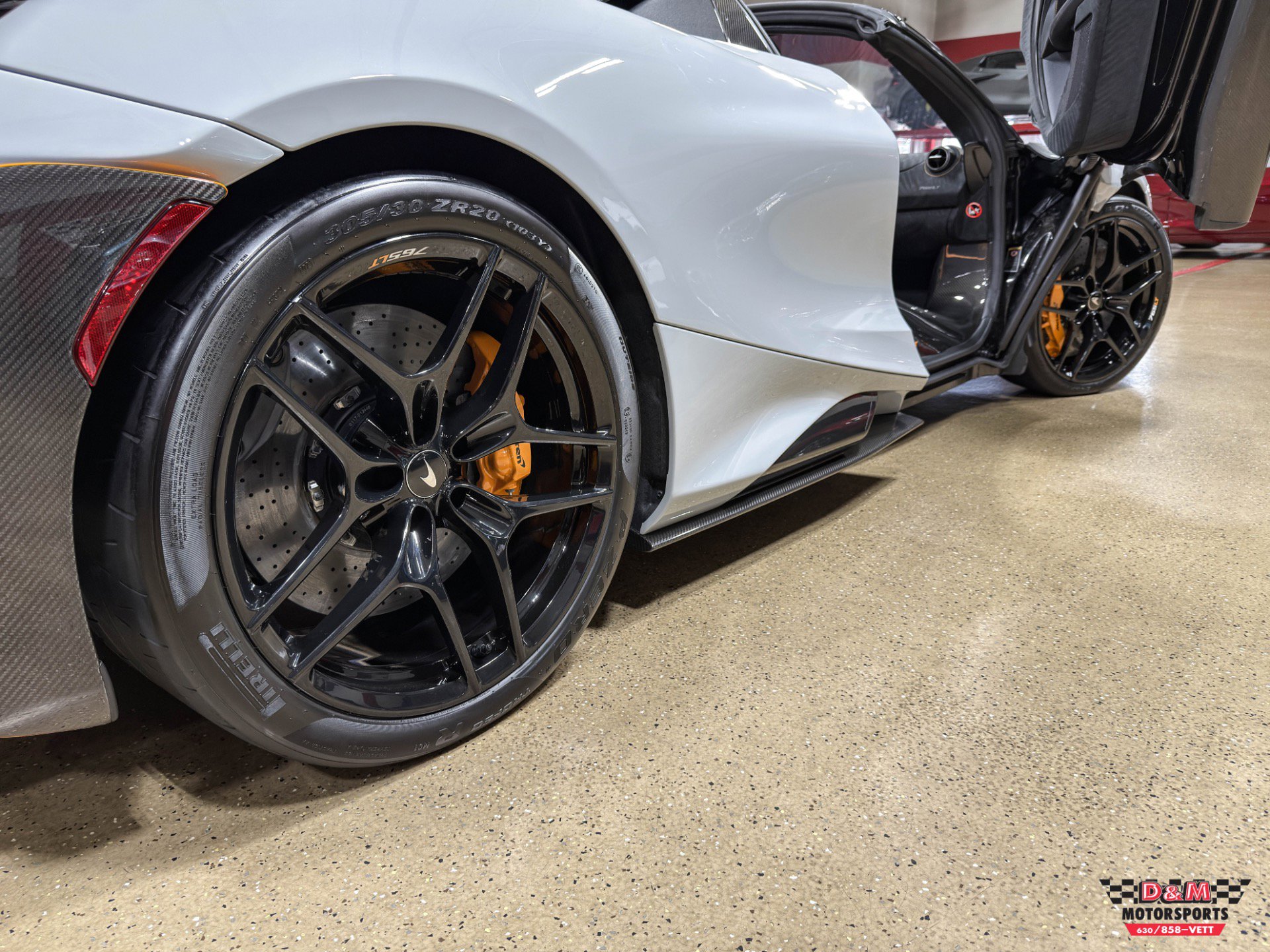Used 2022 McLaren 765LT image 51