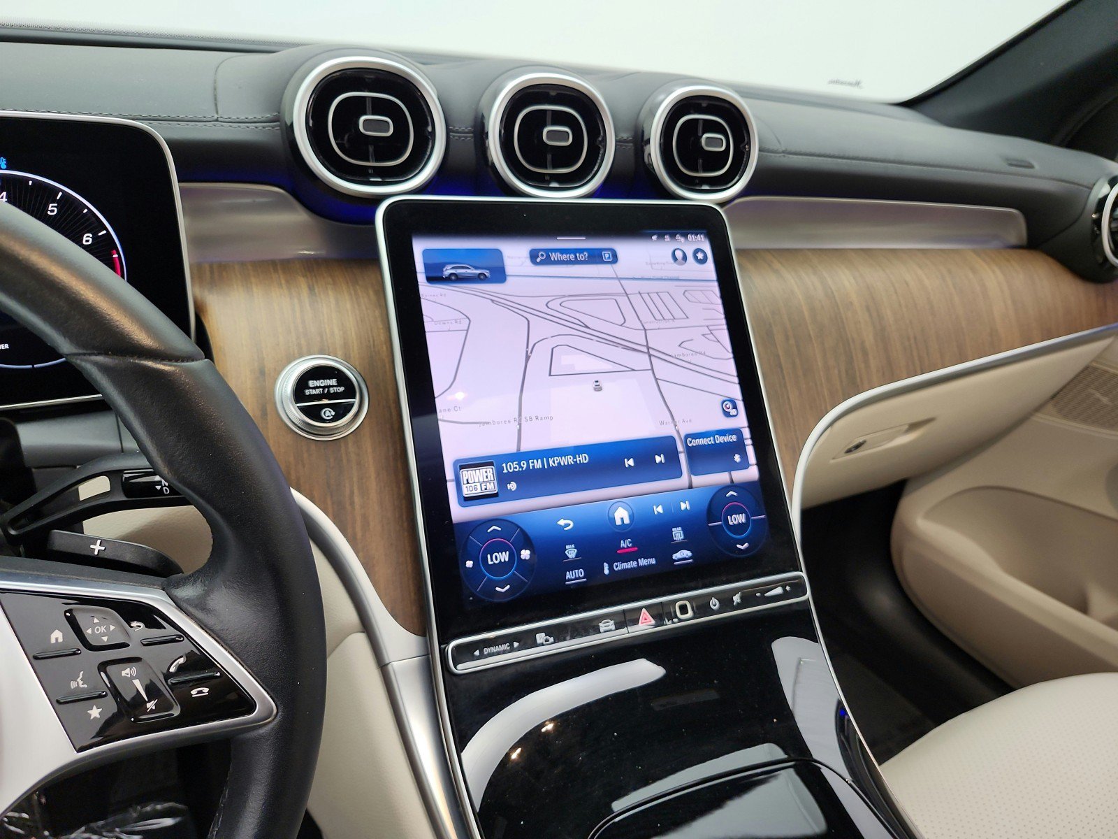 Used 2023 Mercedes-Benz GLC 300 image 14