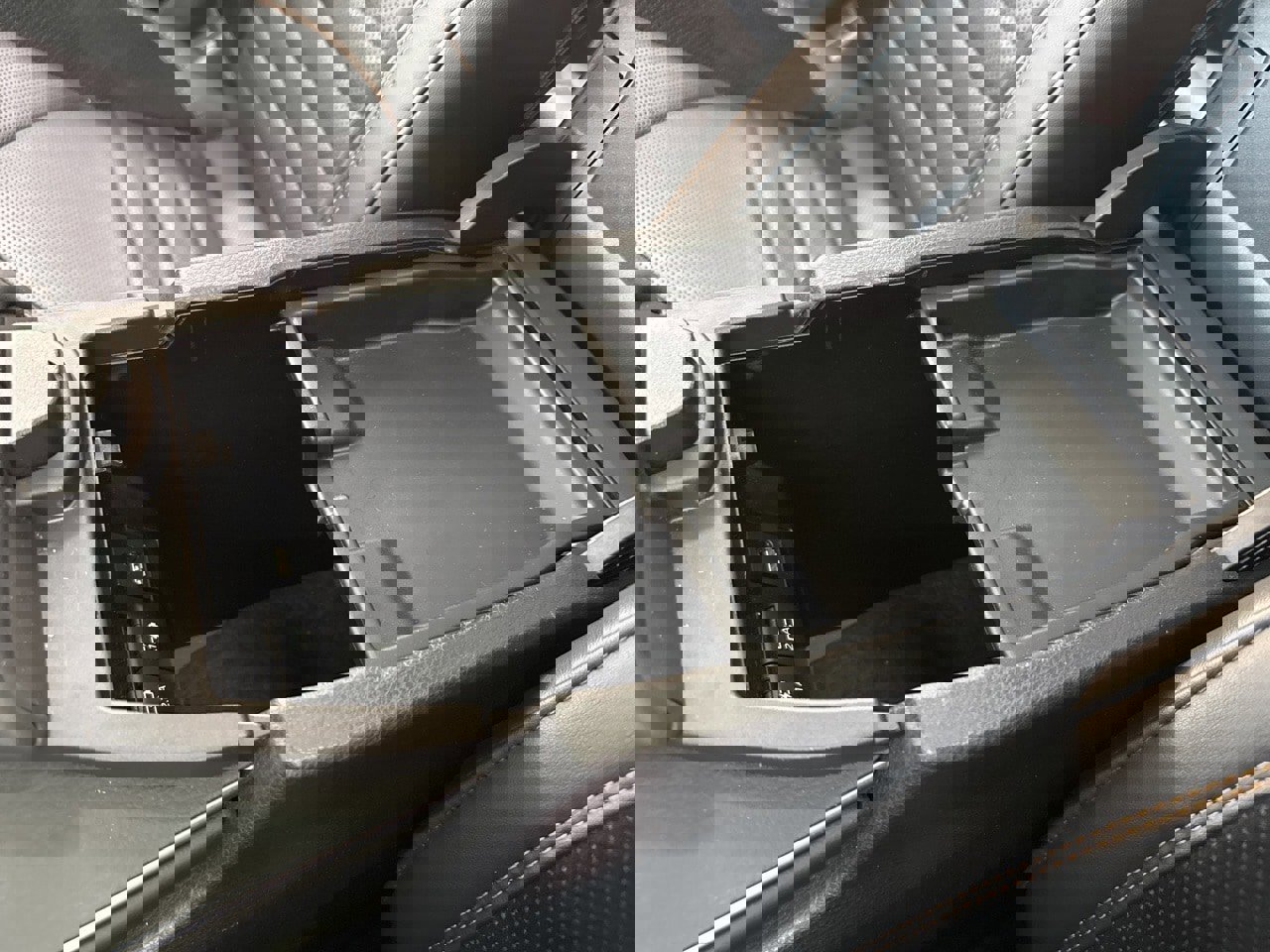 Certified 2020 Toyota Avalon XSE image 32