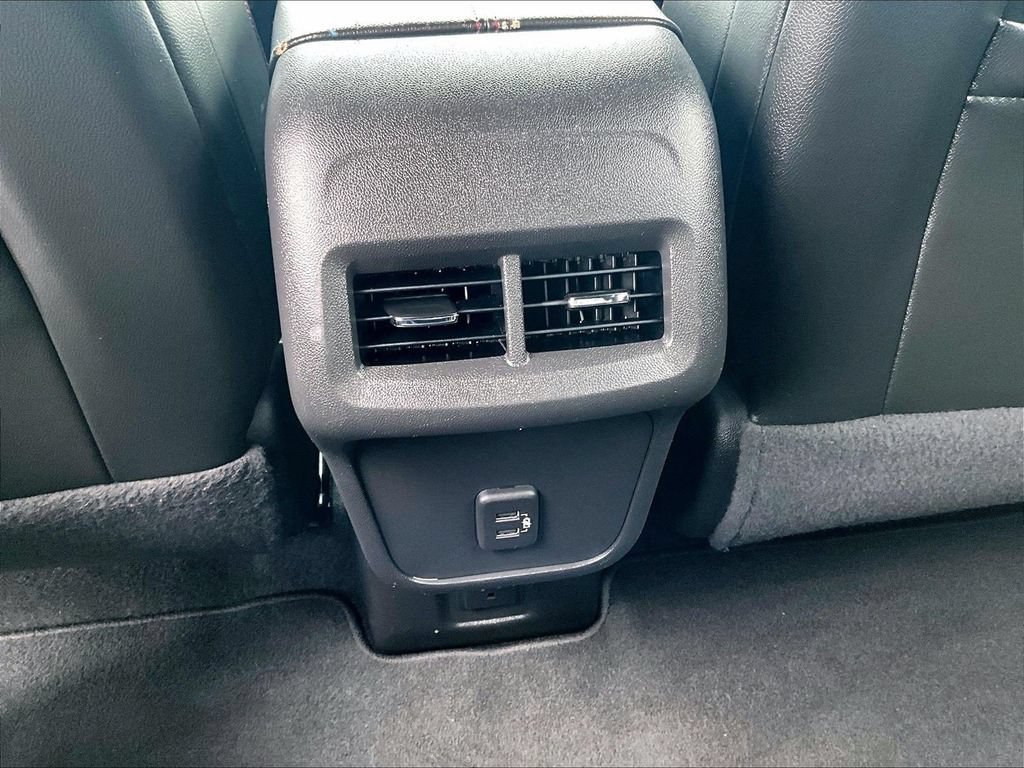 Used 2022 Chevrolet Equinox RS w/ Infotainment Package AWD/4WD image 29