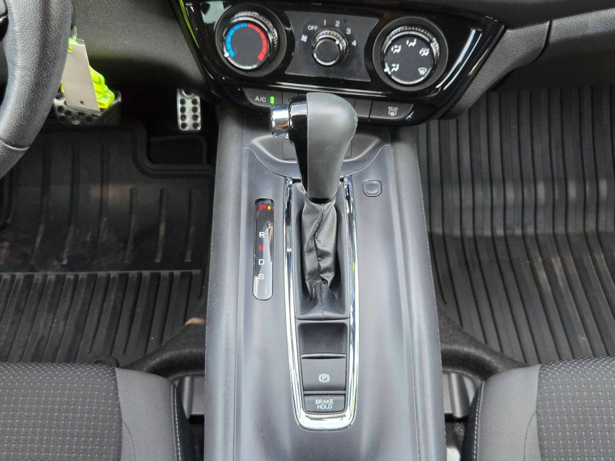 Used 2022 Honda HR-V Sport image 19