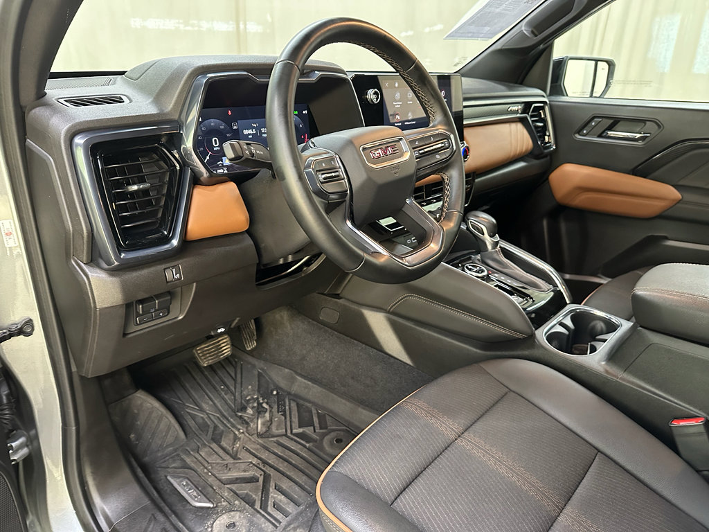 Certified 2024 GMC Canyon AT4 w/ Technology Package image 30