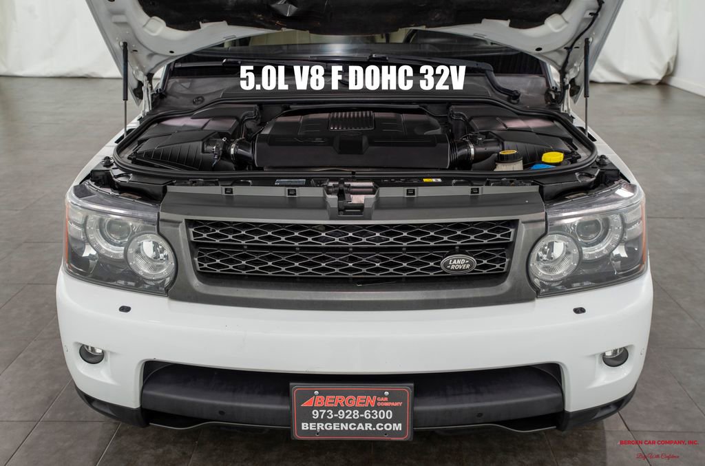 Used 2011 Land Rover Range Rover Sport HSE image 3